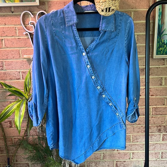 Soft Surroundings Wrap Button Chambray Top Tunic - Picture 5 of 7
